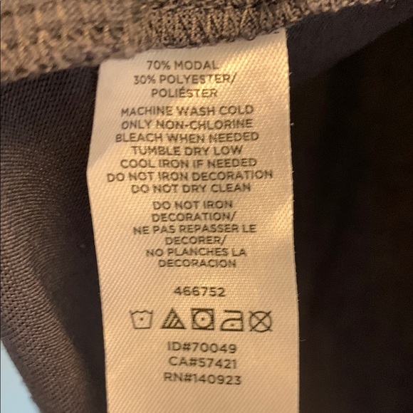 LOFT Outlet Women's Gray Top Large EUC - Picture 3 of 4